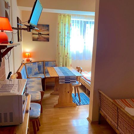 Pension Zur Heiligen Krone Mauterndorf  Εξωτερικό φωτογραφία