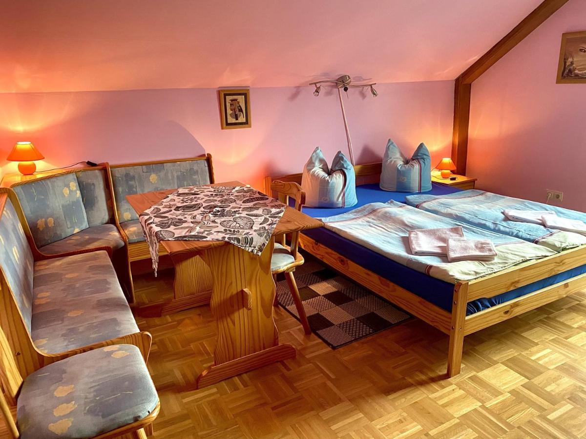 Pension Zur Heiligen Krone Mauterndorf  Εξωτερικό φωτογραφία
