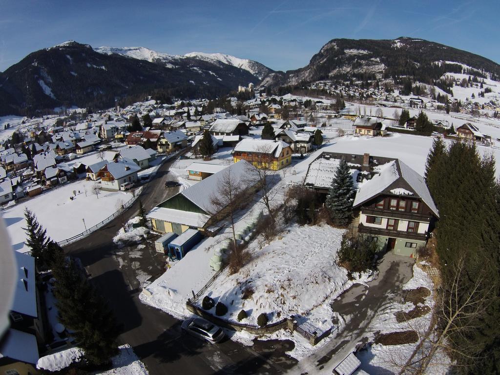 Pension Zur Heiligen Krone Mauterndorf  Εξωτερικό φωτογραφία