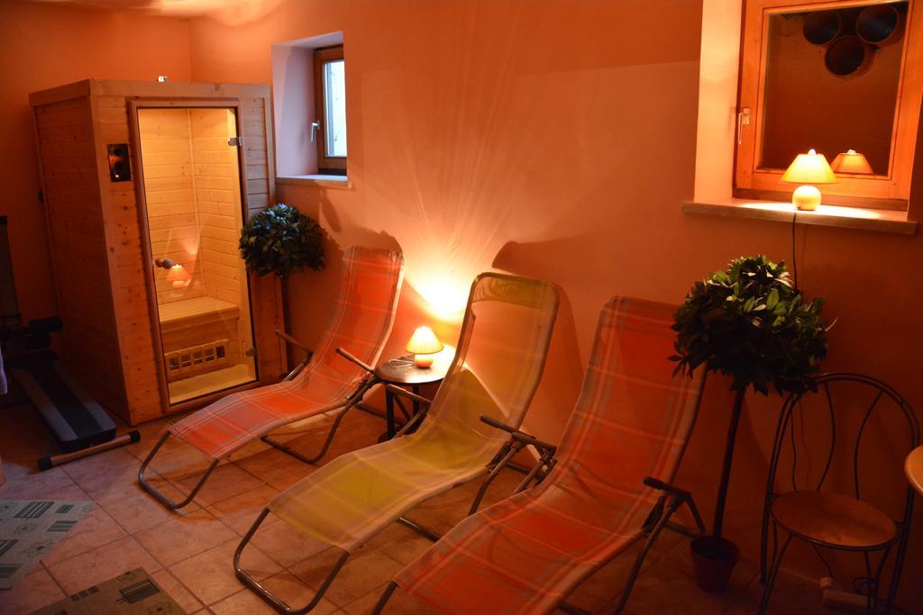 Pension Zur Heiligen Krone Mauterndorf  Εξωτερικό φωτογραφία